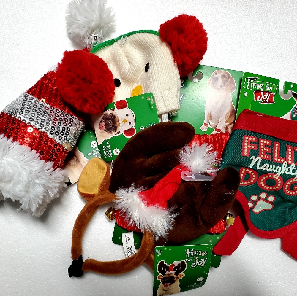 5 S/M Pet Bundle Holiday Accessories